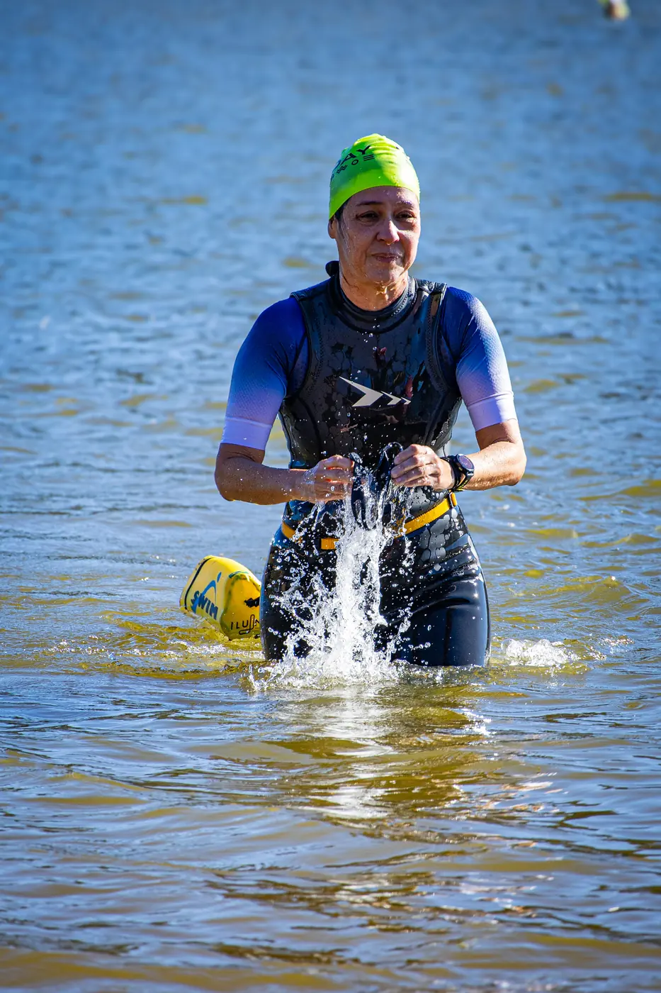 Atleta completando a etapa de nata&ccedil;&atilde;o